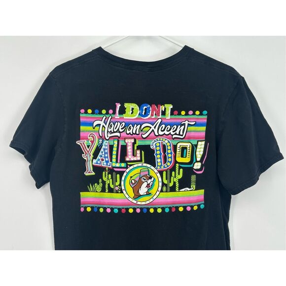 Buc-ees size M t-shirt "I don't have an accent y'all do" - Picture 9 of 9